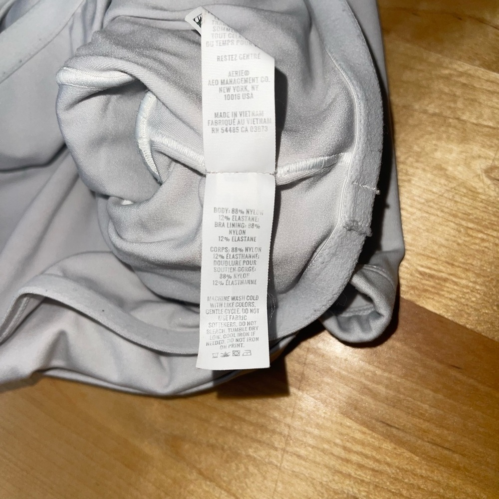 Aerie Offline Short Sleeve Crop Top - Picture 13 of 16
